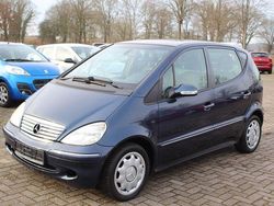 Blau Gebraucht 2004 Mercedes A170 Avantgarde Van / Kleinbus | 1.300 € (Guter Preis)