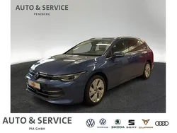 Blau Gebraucht 2024 VW Golf VIII Style Kombi | 38.990 €