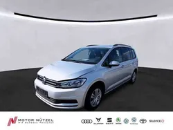 Silber Gebraucht 2020 VW Touran Comfortline Van / Kleinbus | 23.430 € (Fairer Preis)