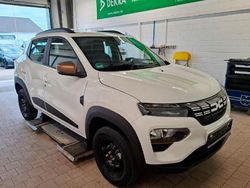 Weiß Gebraucht 2023 Dacia Spring Extreme Kleinwagen | 12.998 € (Fairer Preis)