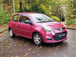 Fuchsiaviolett (metallic) Gebraucht 2012 Renault Twingo Kleinwagen | 1.795 €