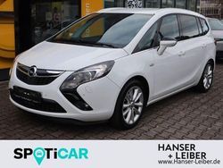 Weiß Gebraucht 2015 Opel Zafira Tourer Innovation Van / Kleinbus | 12.990 € (Fairer Preis)
