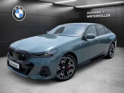 Grün Gebraucht 2024 BMW i5 Comfort Edition Limousine | 58.480 €