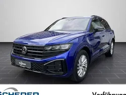 Blau Gebraucht 2025 VW Touareg R-line SUV | 93.790 €