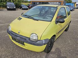 Gelb Gebraucht 1998 Renault Twingo Elysee Kleinwagen | 1.700 € (Etwas zu teuer)