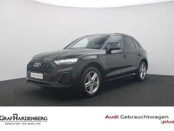Mythosschwarz metallic Gebraucht 2022 Audi Q5 Ambiente SUV | 38.880 € (Fairer Preis)