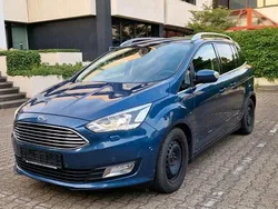 Blau Gebraucht 2019 Ford C-MAX Titanium Van / Kleinbus | 12.600 € (Fairer Preis)