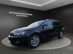Schwarz Gebraucht 2011 VW Golf VI Style Kombi | 8.999 € (Etwas zu teuer)
