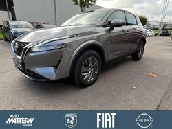 Grau Gebraucht 2022 Nissan Qashqai Acenta SUV | 20.490 € (Fairer Preis)