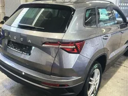 Graphite grey metallic Gebraucht 2022 Skoda Karoq Ambition SUV | 22.800 € (Fairer Preis)