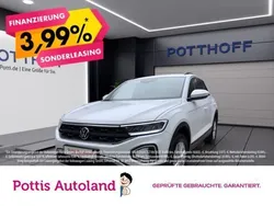 Weiss Gebraucht 2024 VW T-Roc Life SUV | 21.977 € (Guter Preis)