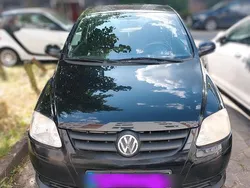 Schwarz Gebraucht 2005 VW Fox Kleinwagen | 750 € (Fairer Preis)