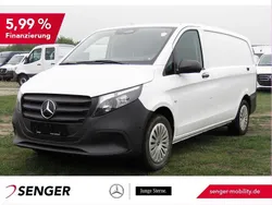 Weiß Gebraucht 2024 Mercedes Vito Van / Kleinbus | 36.236 € (Fairer Preis)