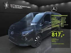 Schwarz Gebraucht 2024 Mercedes V300 Avantgarde Van / Kleinbus | 75.800 € (Teuer)