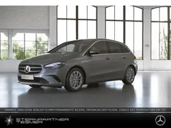 Grau Gebraucht 2020 Mercedes B250 Progressive Van / Kleinbus | 25.990 € (Fairer Preis)
