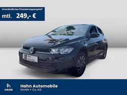 Deep black perleffekt Gebraucht 2024 VW Polo Life Limousine | 19.395 € (Guter Preis)