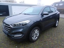 Grau Gebraucht 2019 Hyundai Tucson Classic SUV | 16.300 € (Fairer Preis)