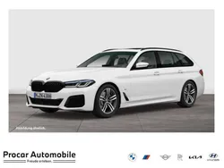 Alpinweiß Gebraucht 2023 BMW 530 M Sport Kombi | 57.490 €