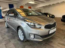 Silber Gebraucht 2017 Kia Carens 2 Van / Kleinbus | 9.650 € (Guter Preis)