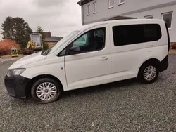 Weiß Gebraucht 2022 VW Caddy Van / Kleinbus | 22.600 € (Fairer Preis)