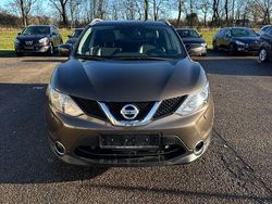 Beige Gebraucht 2016 Nissan Qashqai Tekna SUV | 6.200 € (Guter Preis)
