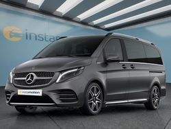 Grau Gebraucht 2023 Mercedes V300 Van / Kleinbus | 64.499 € (Etwas zu teuer)