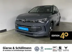 Schwarz Neu 2025 VW Tiguan Life SUV | 42.950 € (Superpreis)