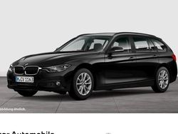 Schwarz Gebraucht 2018 BMW 320 Advantage Kombi | 20.490 € (Etwas zu teuer)