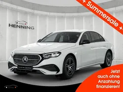 Weiß Gebraucht 2024 Mercedes E220 AMG Limousine | 46.880 € (Guter Preis)