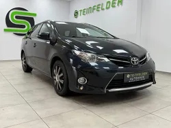 Dark steel Gebraucht 2015 Toyota Auris Touring Sports Edition Kombi | 9.999 € (Fairer Preis)