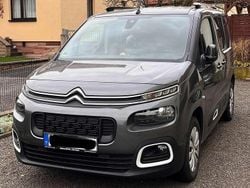 Grau Gebraucht 2023 Citroën Berlingo Feel Kombi | 25.000 € (Guter Preis)