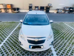 Weiß Gebraucht 2011 Chevrolet Spark LS Kleinwagen | 2.500 € (Fairer Preis)