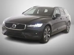 Schwarz Gebraucht 2024 Volvo V60 Kombi | 39.890 € (Fairer Preis)