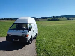 Weiß Gebraucht 1996 Mitsubishi L300 Van / Kleinbus | 8.000 €