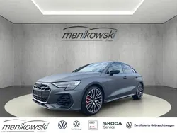 Grau Gebraucht 2024 Audi S3 Comfort Kombi | 53.707 € (Guter Preis)