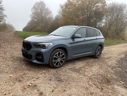 Grau Gebraucht 2022 BMW X1 M Sport SUV | 25.345 € (Fairer Preis)