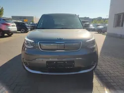 Silber Gebraucht 2018 Kia Soul EV Play SUV | 9.999 € (Superpreis)