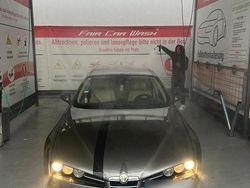 Silber Gebraucht 2007 Alfa Romeo 159 Kombi | 2.500 €