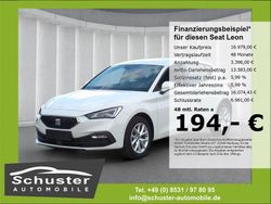 Weiss Gebraucht 2022 Seat Leon Style Limousine | 16.979 € (Fairer Preis)