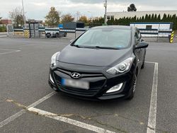 Schwarz Gebraucht 2014 Hyundai i30 Limousine | 5.750 € (Guter Preis)
