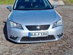 Silber Gebraucht 2017 Seat Leon ST 4Drive Kombi | 12.700 € (Guter Preis)