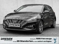 Schwarz Gebraucht 2022 Hyundai i30 Trend Limousine | 18.490 € (Fairer Preis)