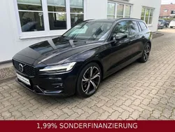 Onyx black metallic Gebraucht 2024 Volvo V60 Plus Kombi | 39.890 € (Fairer Preis)