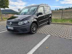 Schwarz Gebraucht 2020 VW Caddy Trendline Van / Kleinbus | 17.950 € (Teuer)