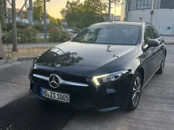 Schwarz Gebraucht 2021 Mercedes A180 Limousine | 17.200 € (Guter Preis)