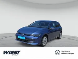 Anemonenblau metallic Gebraucht 2024 VW Golf VIII Life Limousine | 25.780 € (Fairer Preis)