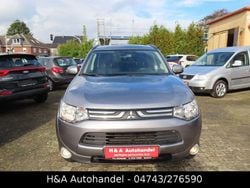 Grau Gebraucht 2013 Mitsubishi Outlander Invite SUV | 5.999 € (Superpreis)