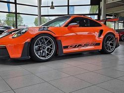 Orange Neu 2024 Porsche 911 GT3 RS Coupé | 389.900 €
