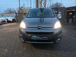 Grau Gebraucht 2016 Citroën Berlingo SELECTION Van / Kleinbus | 6.900 € (Fairer Preis)