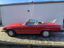 Rot Gebraucht 1989 Mercedes 560 Cabrio | 29.900 €